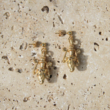 Load image into Gallery viewer, Spago Earrings