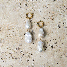 Load image into Gallery viewer, Balthazar Earrings